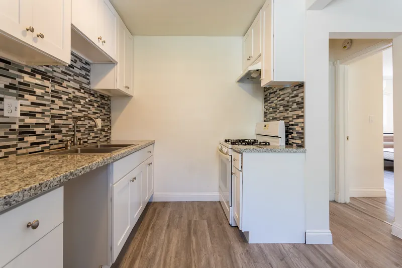 Apartments for Rent near USC Tripalink